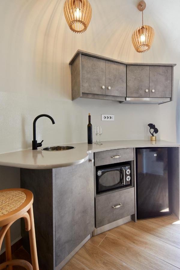 Aecon Suites Éxo Goniá 외부 사진