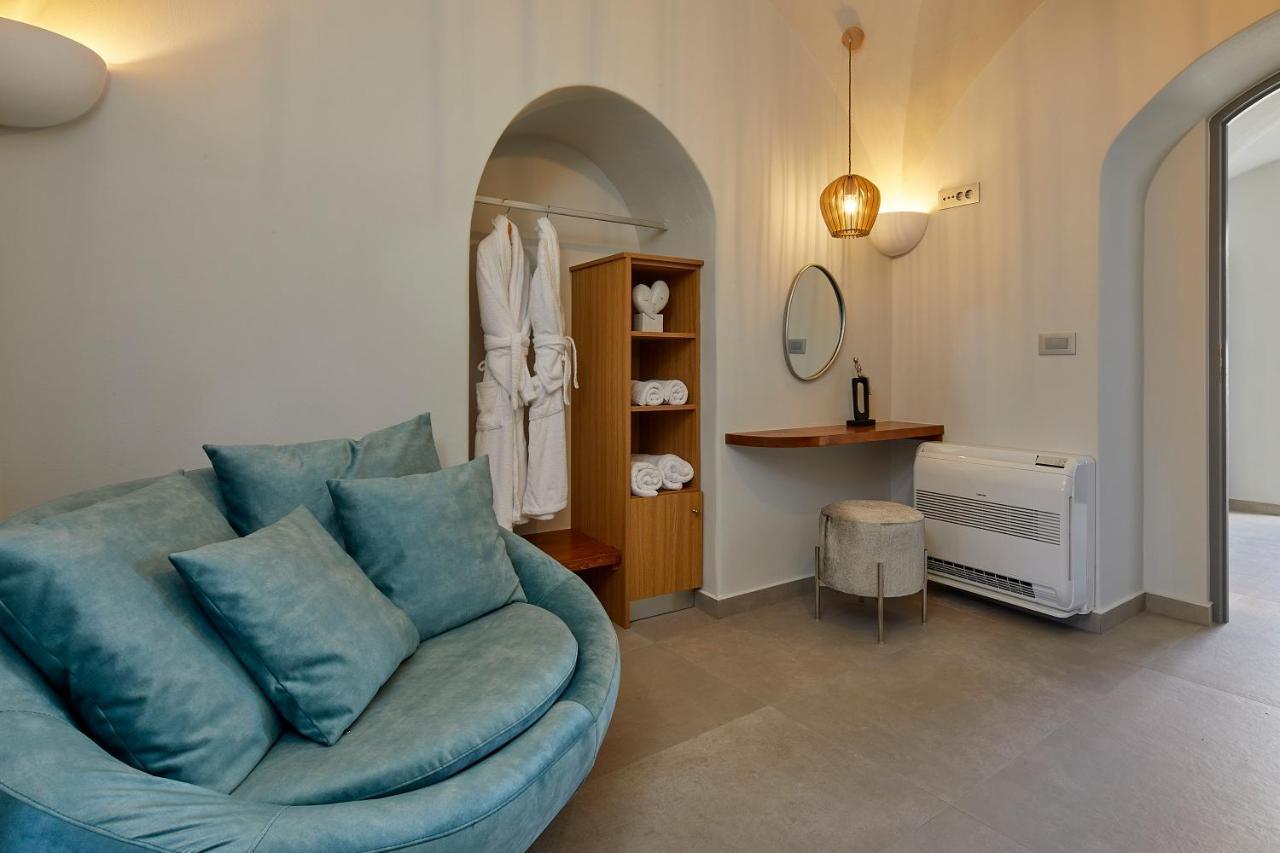 Aecon Suites Éxo Goniá 외부 사진